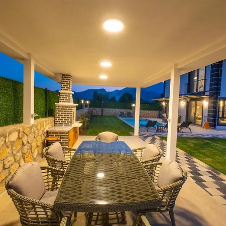 Villaada'da Villa