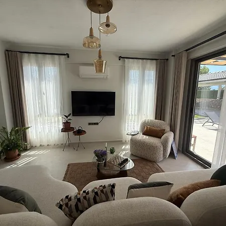 Villa Villaada'da Esen (Fethiye)